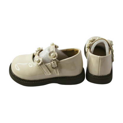 “Little Duchess White Pearl Mary Janes”|2557-off white