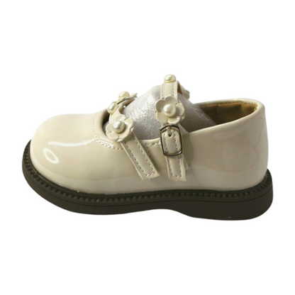 “Little Duchess White Pearl Mary Janes”|2557-off white